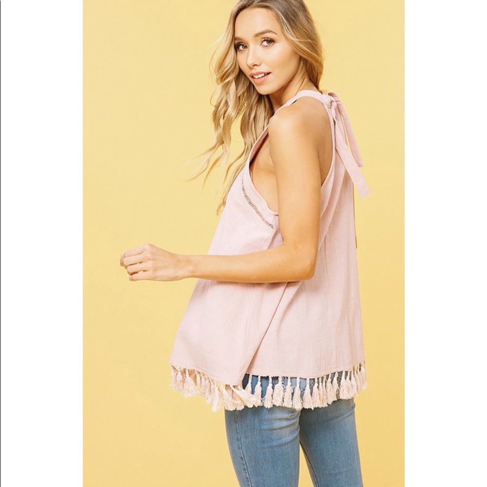 Open Shoulder Fringed Halter Top - Picture 4 of 7
